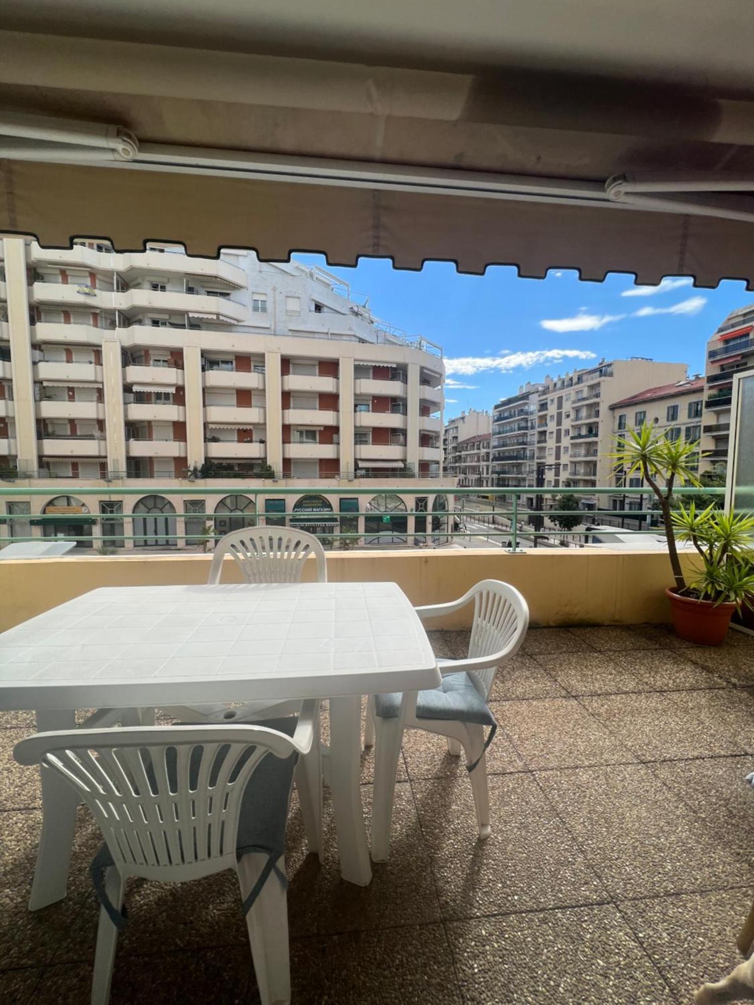La Terrasse De Palais Des Arts Apartment Nizza